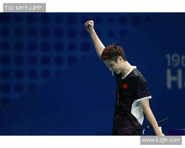 杭州羽毛球队在钻石联赛中的辉煌成就与突破之路解析